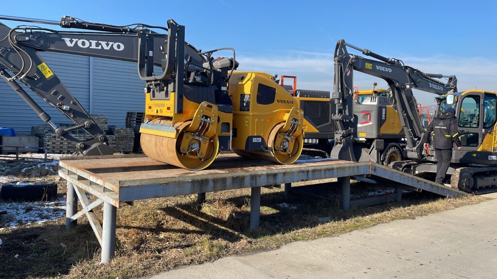 WhatsApp Image 2024-03-27 at 11.03.03 (1)